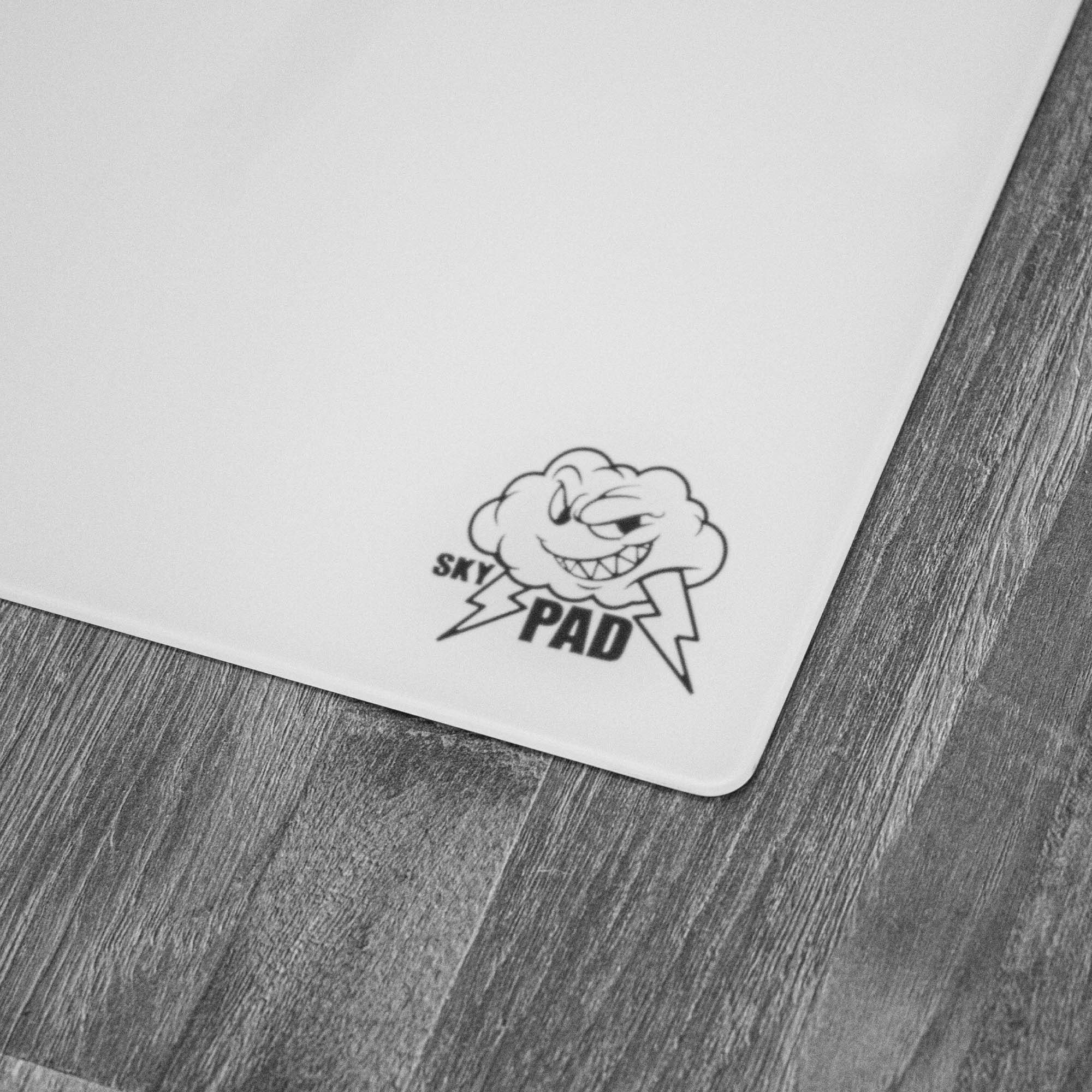 SkyPAD 3.0 XL Glass Mousepad - White Cloud