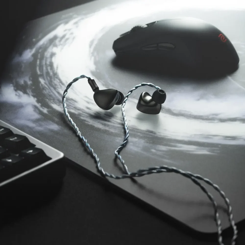 LUCID tekkusai 有線イヤホン Tekkusai - Lucid IEM - In-ear Headphones - ZerkGamingMods