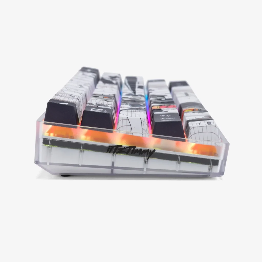 Apex Legends™ HIGROUND Basecamp 65+ Gaming Keyboard - War Machine