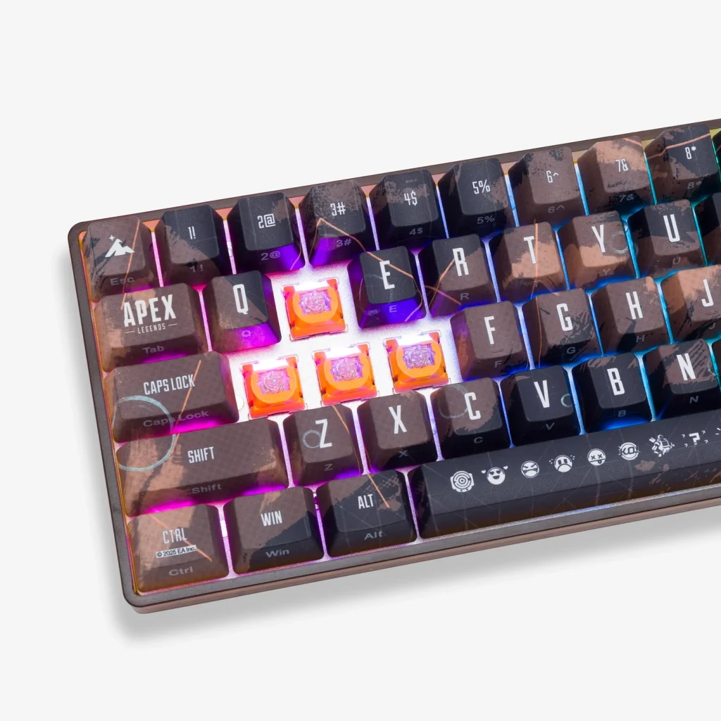 Apex Legends™ HIGROUND Basecamp 65+ Gaming Keyboard - Pathfinder