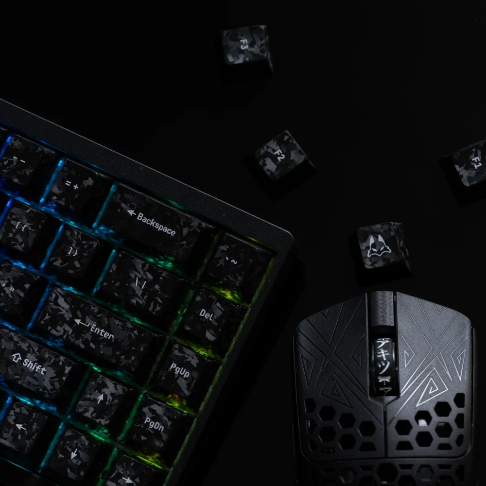 Arbiter Carbon Fiber Textured Keycap Set Arbiter Carbon Fiber Textured Keycap Set